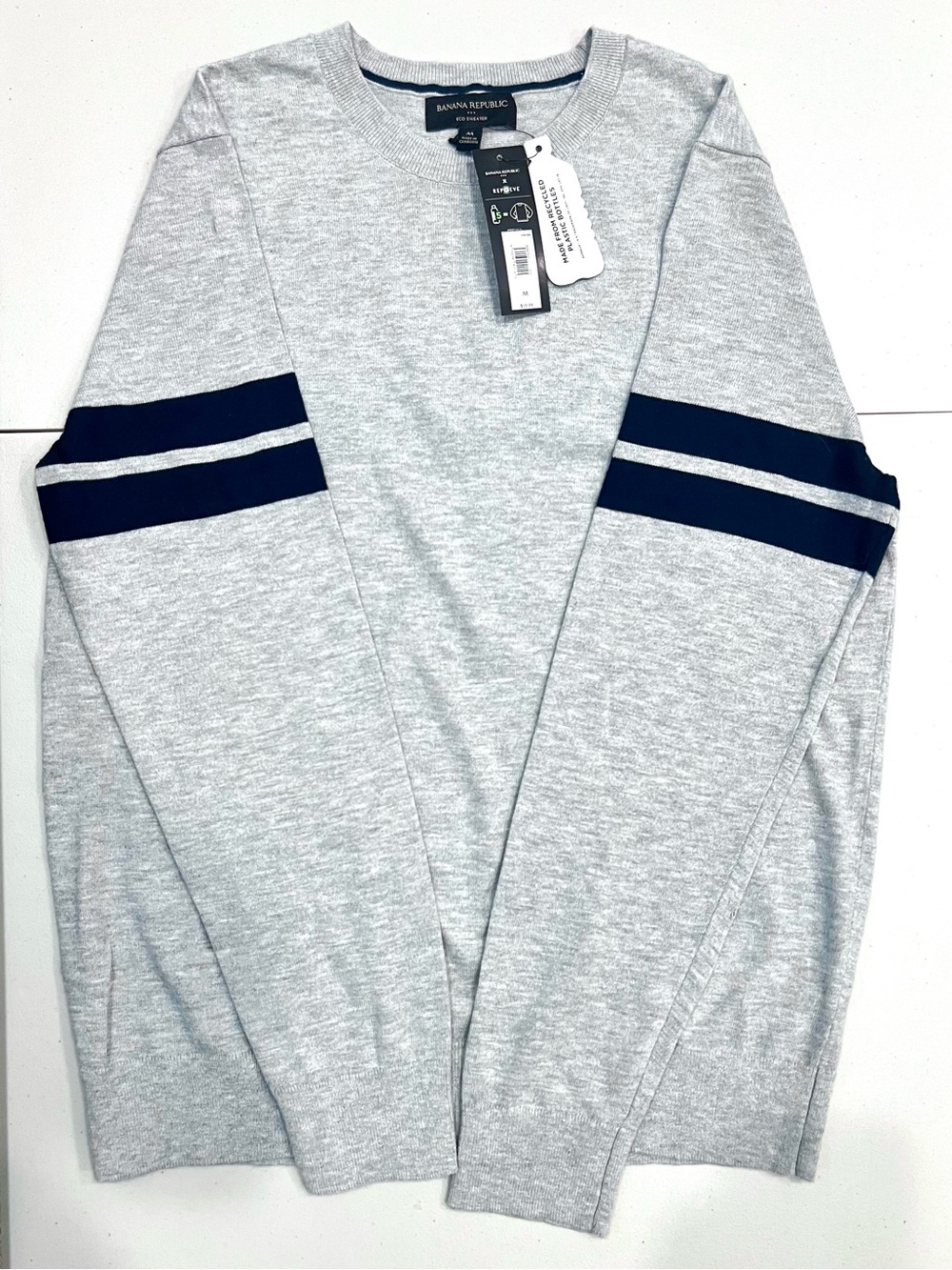 NWT Banana Republic Men's Varsity Stripe Crewneck Eco Sweater, size Medium